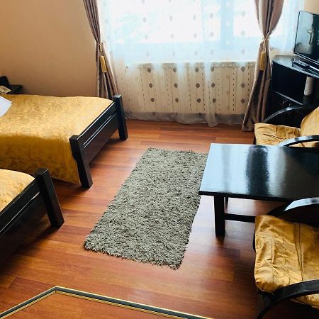 Motel Restaurant Lowe Дева Екстер'єр фото