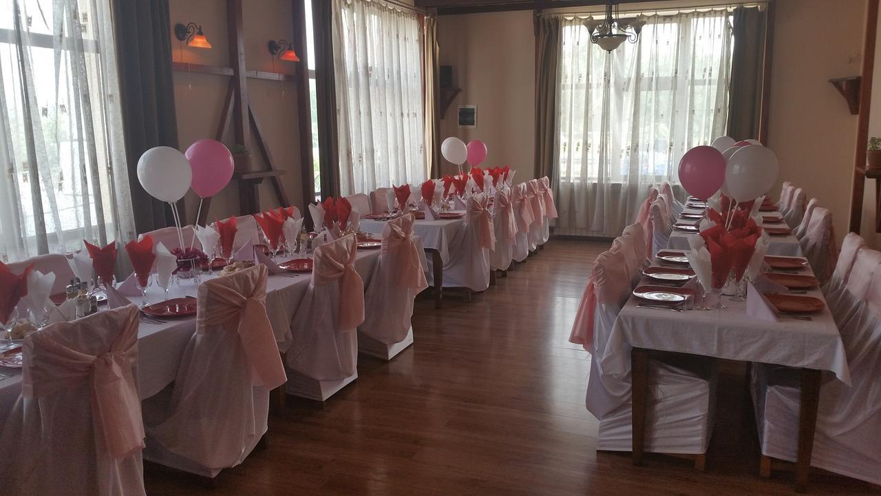 Motel Restaurant Lowe Дева Екстер'єр фото