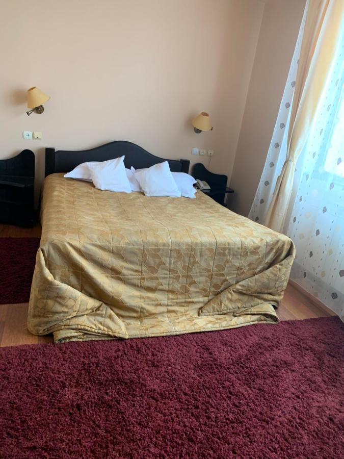 Motel Restaurant Lowe Дева Екстер'єр фото
